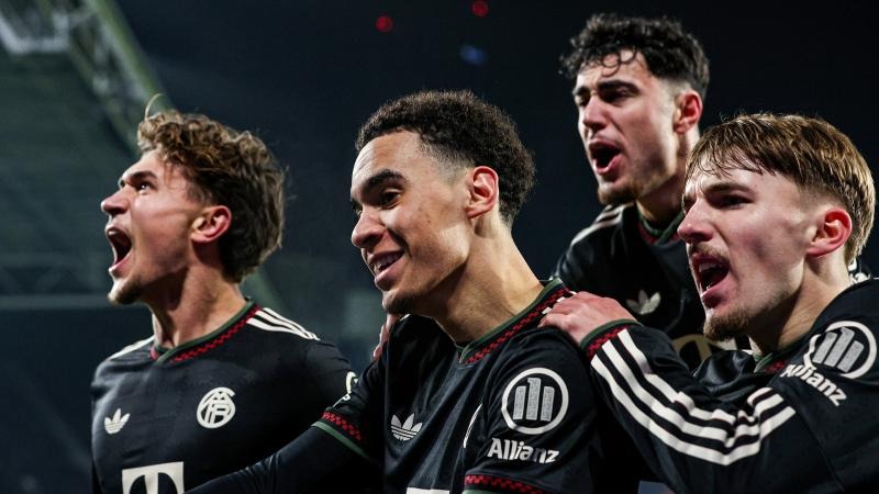 中超-主场大胜河南队 上海海港领跑联赛积分榜